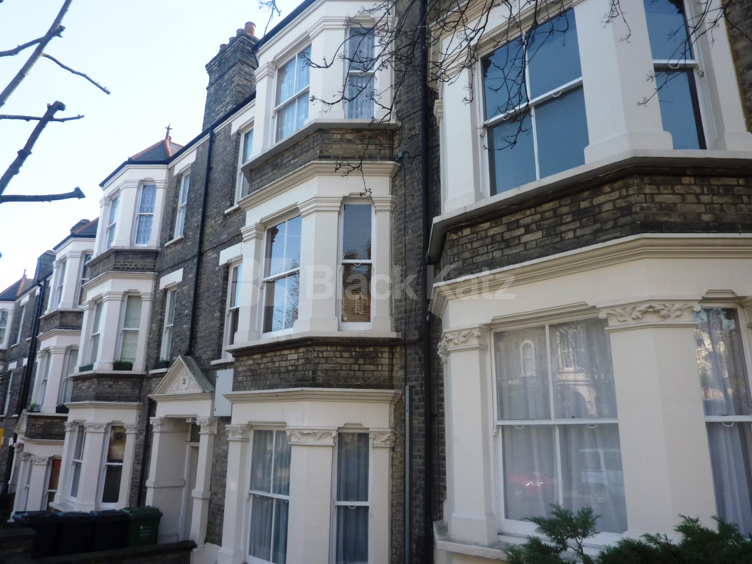 			NEW INSTRUCTION!, 1 Bedroom, 1 bath, 1 reception Flat			 Cathcart Hill, DARTMOUTH PARK N19